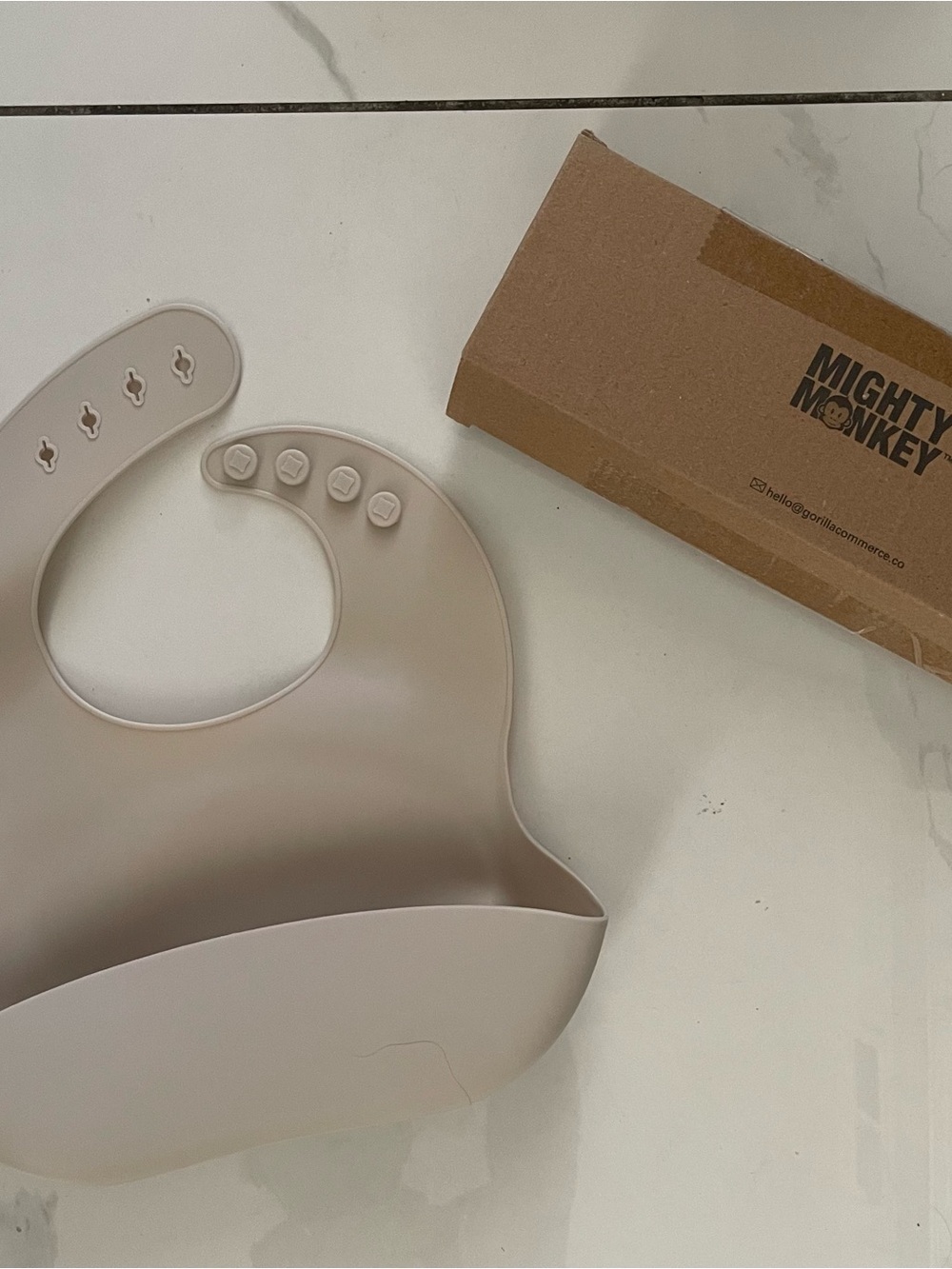 Silicone Bib in Taupe - Easy-Catch Feeding Bib